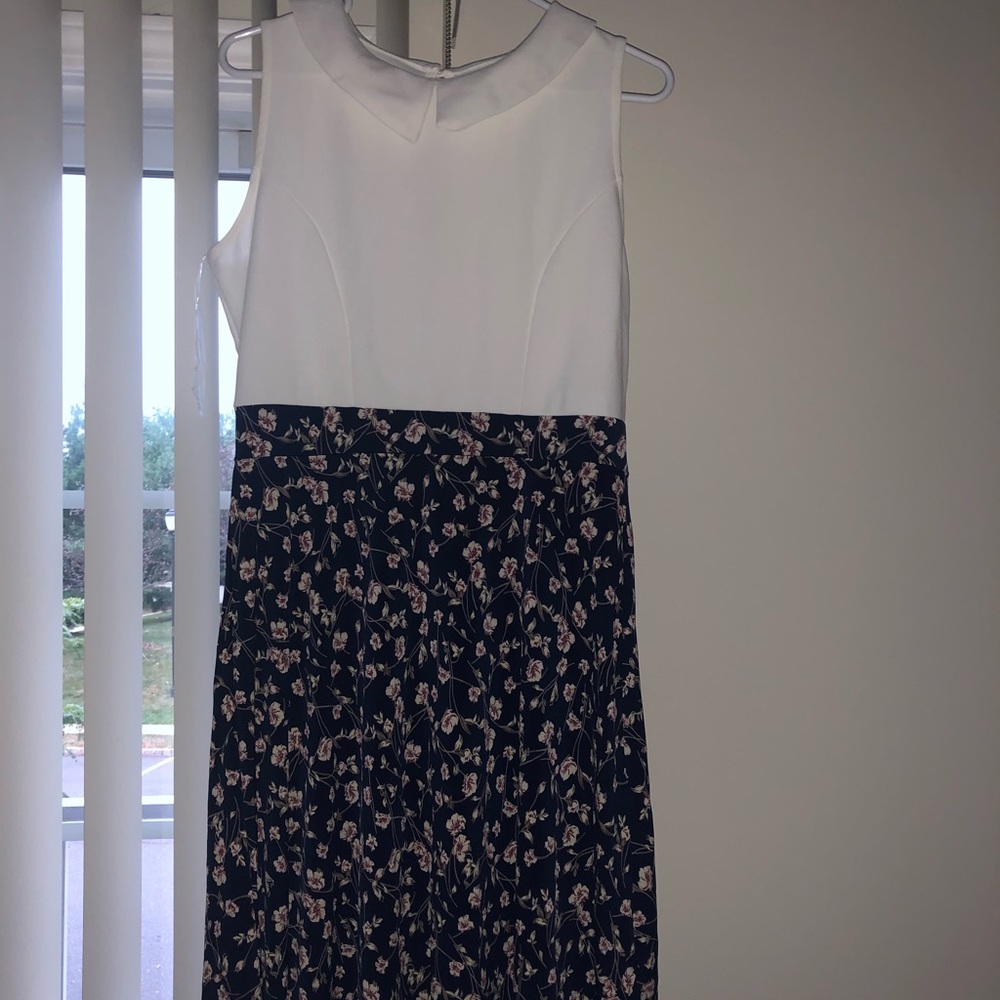 Gilli Dress